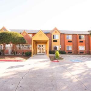Nytex Sports Centre Hotels - Red Roof Inn & Suites Euless - DFW Airport Southwest