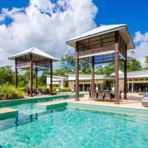 Hotels near Noosa District Sports Complex - Beach Road Holiday Homes