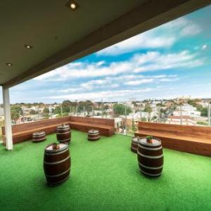 AIA Centre Hotels - Summer House Backpackers Melbourne