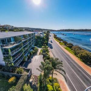 Hotels near Pambula Beach - Albacore Apartments