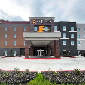 Hawthorn Suites by Wyndham Sulphur