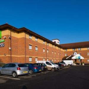 Hotels near Brewhouse Theatre Taunton - Holiday Inn Express Taunton East