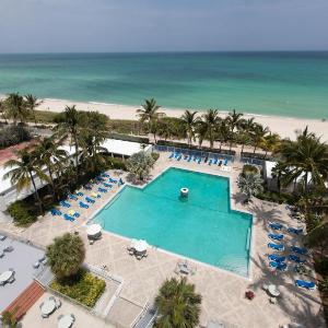 ZeyZey Miami Hotels - Sherry Frontenac Oceanfront