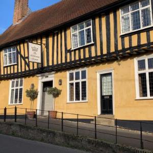 Hotels near Euston Park Thetford - The Bildeston Crown