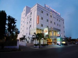 New Hollywood Hotel, Pekanbaru