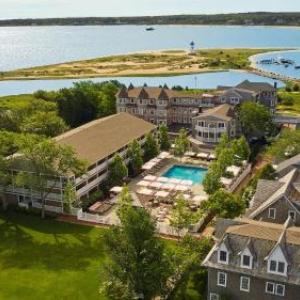 Hotels near Martha's Vineyard Performing Arts Center - Harbor View Hotel