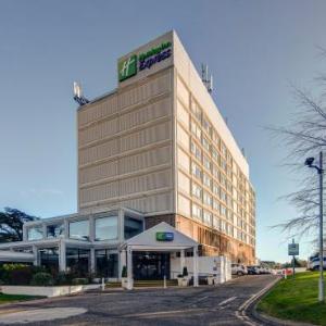 Holiday Inn Express Edinburgh City West