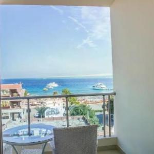 SUPERIOR SUITE WITH SEA VIEW 217