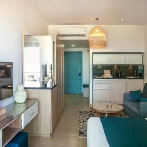 SUPERIOR SUITE WITH SEA VIEW 218