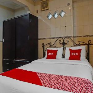 OYO 92266 Hotel Binaka Medan