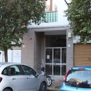 GuestHost - Casa Vita Roomy Apartment