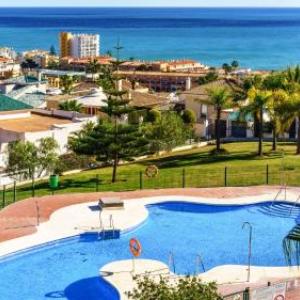 Seaview apt with pool by Costarentals - Ref 188