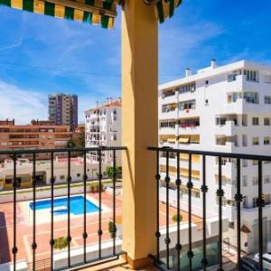 Apt ideal location by Costarentals - Ref 138