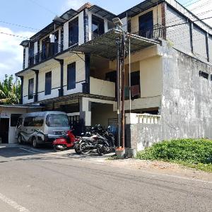 OYO Life 92622 Jatiluhur Kost Syariah