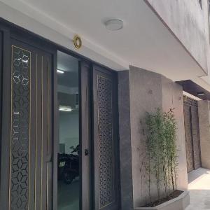 Era Apartment Khuc Thua Du