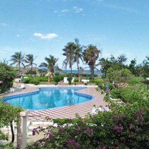 Golden Sun Beach Resort