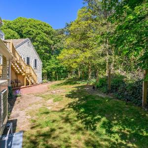 Cape Cod Charm: Bay Views Family Fun