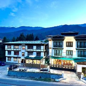 Silver  Cloud Hotel