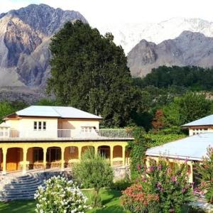 Gahirat Castle