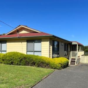 Roydon Island Retreat