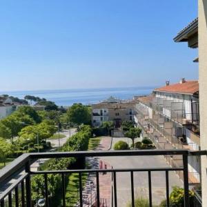 AJ-17 Calella de Palafrugell 6 PAX