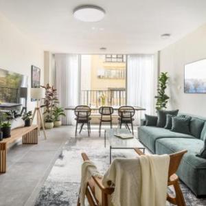 Spacious Bright 3BR Apartment
