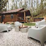 Lake View Cozy Cabin Hocking Hills with Pond and Hot Tub