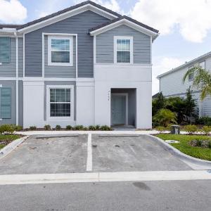 7155OML-Solterra Resort townhouse