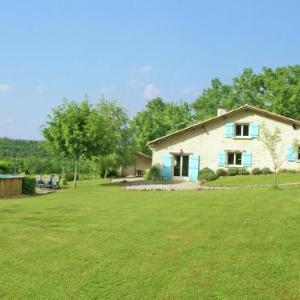 Modern Holiday Home in Manzac-sur-Vern with Private Pool