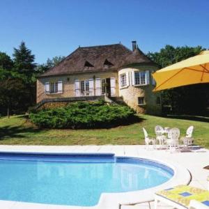 Beautiful Villa with Tennis Court in Dordogne France