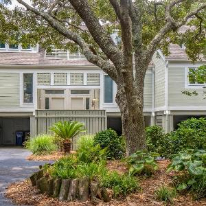 1715 Shelter Cove Villa