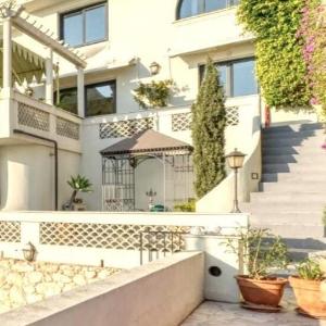 Villa VLC