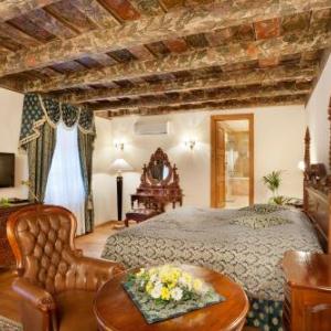 Hotel U Prince Prague by BHG