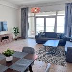 Apartment with Sea View on the Palm