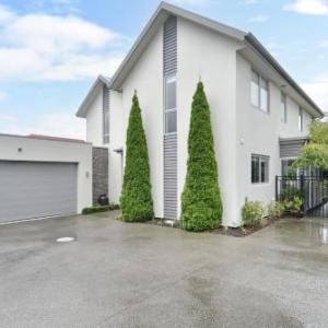 Jeffreys Road - Christchurch Holiday Homes