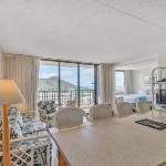 Deluxe Ocean and Diamond Head View Waikiki Condo Free parking! Hawaii