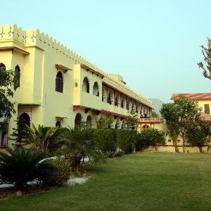 Sajjan Bagh Resort