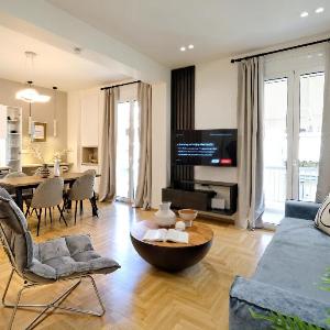 Athens Delight Apartment in Pagrati