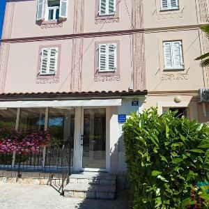 Apartments Mirjana