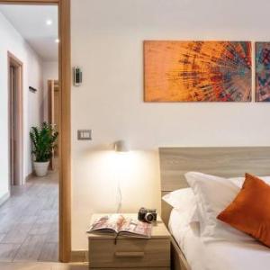 GOCCE VILLAS - El Royale Suites Sorrento Orange