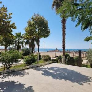 Merville_Beachfront Apartment