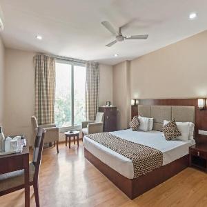 Royal Palm - Hotel Near Udaipur Railway Station