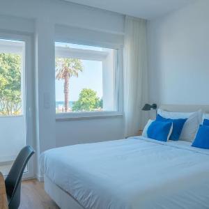 NEW Estrela da Praceta Apt w/ 3 Suites & Oceanview