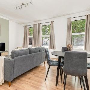 The Acton Luxury Flat