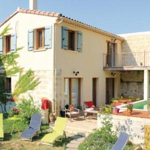 Holiday home Marsillargues QR-1250