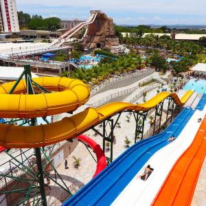 Spazzio Diroma com acesso ao Acqua Park todos os dias