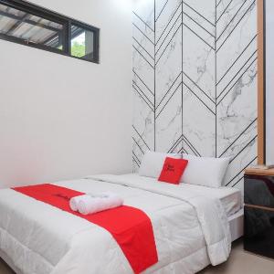 RedDoorz @ Tasneem Puspowarno Semarang