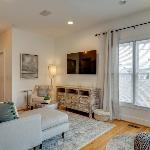 Skyline Views From Shelby with Wifi fully furnished pet friendly & in unit laundry Nashville Tennessee