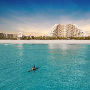 Happy Beach Arena Cam Ranh Condotel & Resort