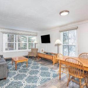 Mountainside Inn 313 by Alpine Lodging Telluride